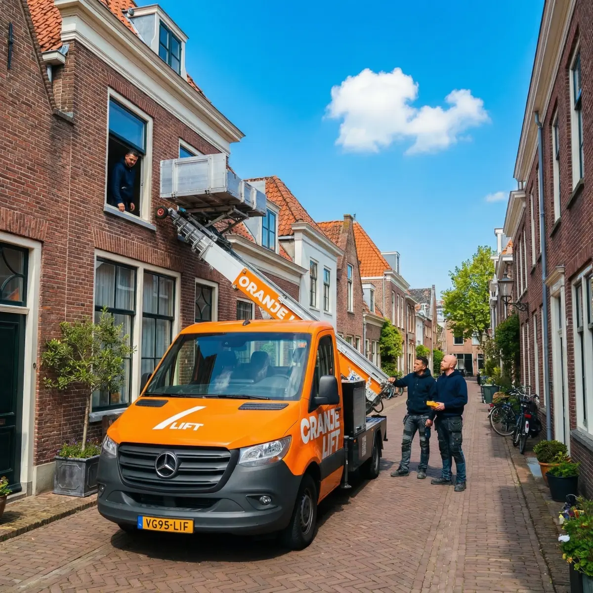Lift in gebruik bij verhuizing Purmerend